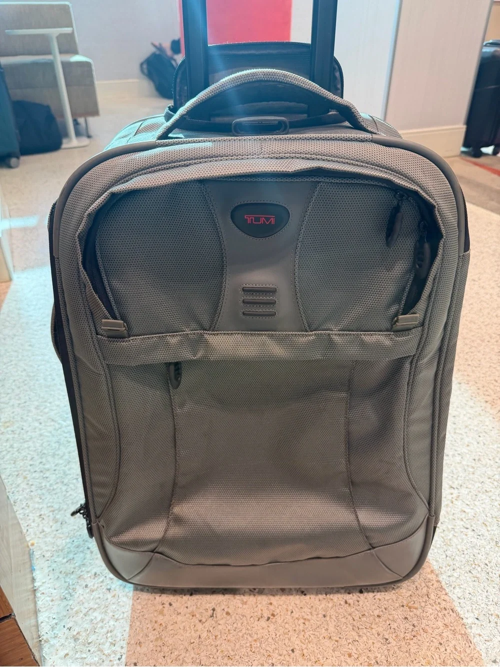 Tumi Alpa Bravo Series Gray/Black Upright Rolling Carry-On